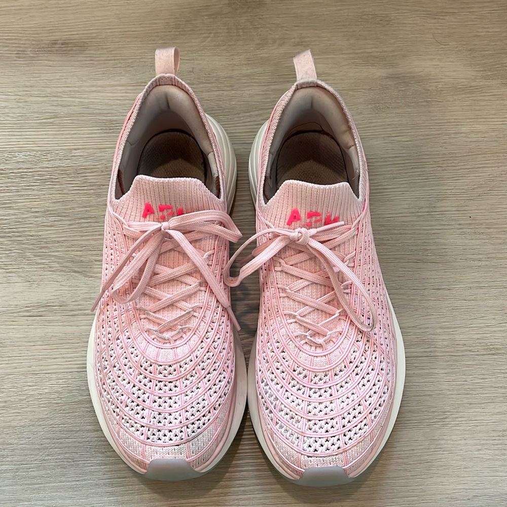 APL ZIPLINE Size 8 Bleached Pink/Fusion Pink